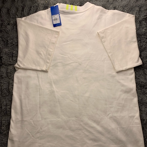 Adidas Silicone Print T-Shirt - Picture 4 of 5